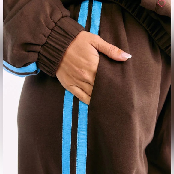 beginning boutique brown & blue striped track suit - Picture 5 of 12